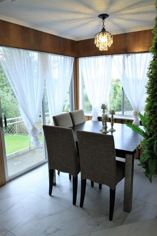 Unique Home - New Windsor House Auckland Ngoại thất bức ảnh